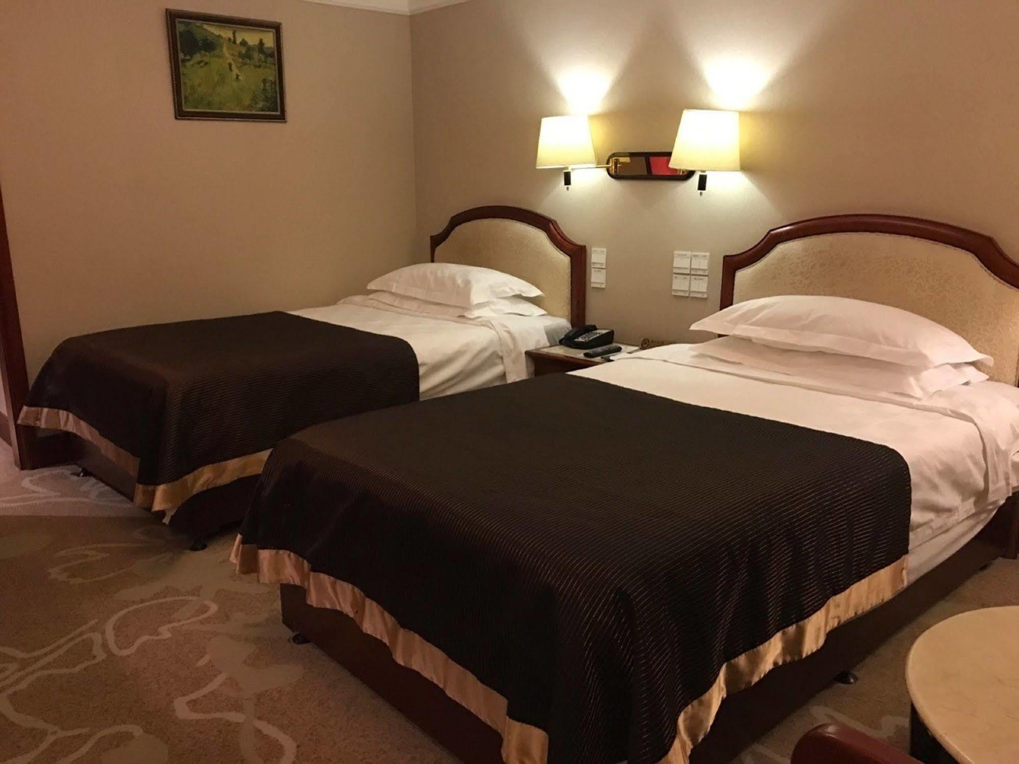 Beijing King Wing Hot Spring Hotel Ngoại thất bức ảnh
