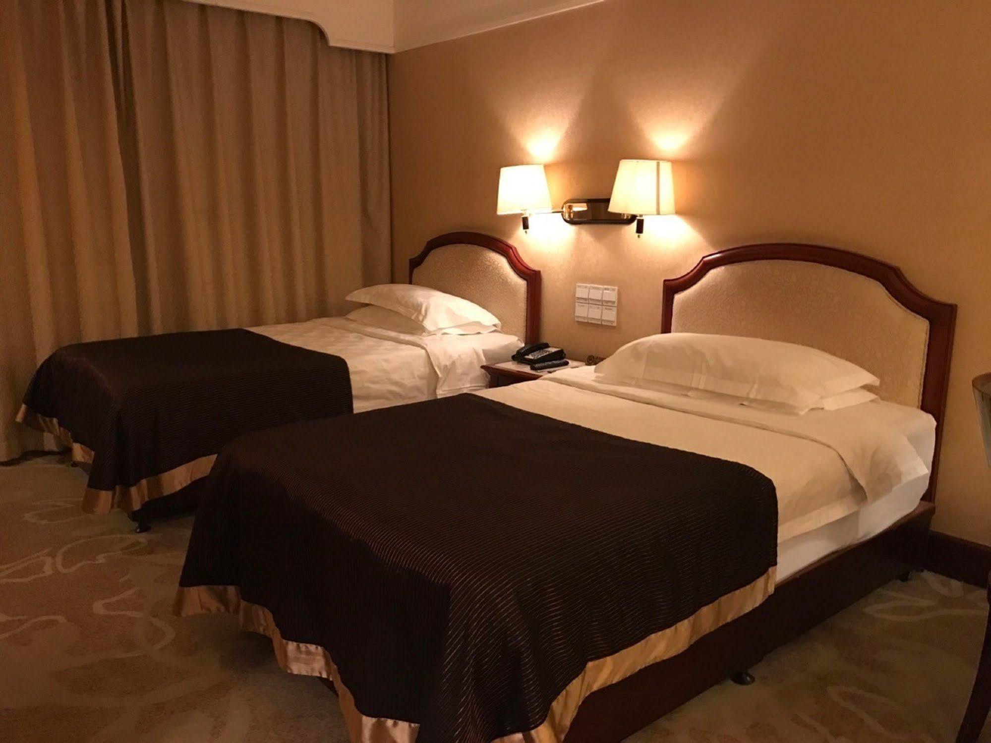 Beijing King Wing Hot Spring Hotel Ngoại thất bức ảnh