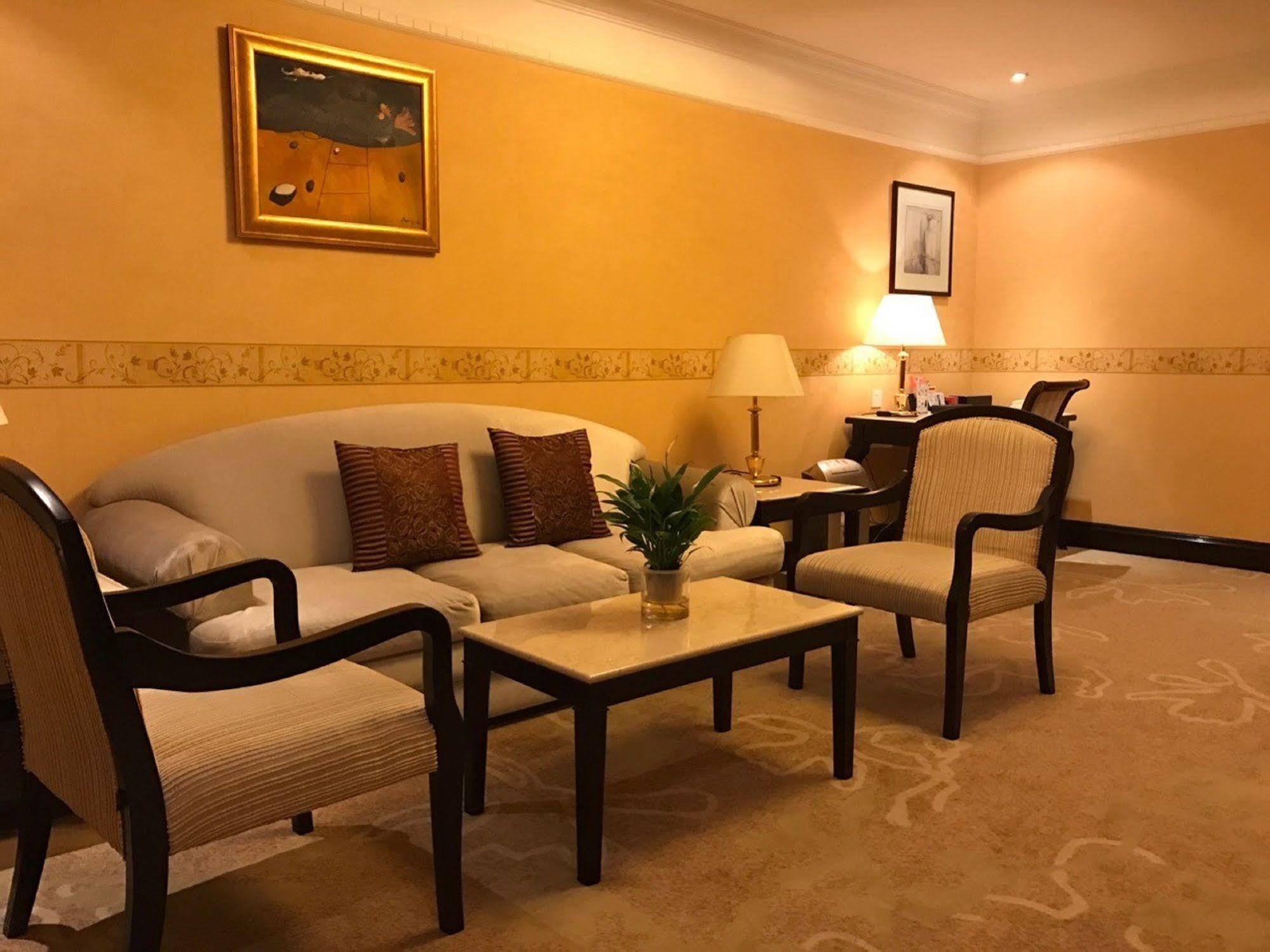Beijing King Wing Hot Spring Hotel Ngoại thất bức ảnh